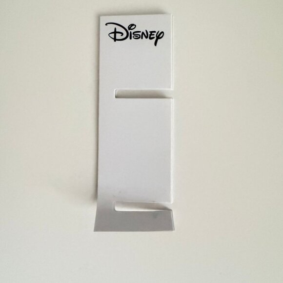 NWT - Disney Mickey Mouse Adult Vintage Analog Quartz Watch - Picture 7 of 16